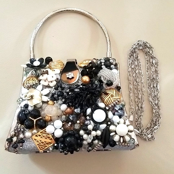 NWT Repurposed Vintage Jewelry Collage Beaded Metal Frame Handbag - Picture 8 of 16